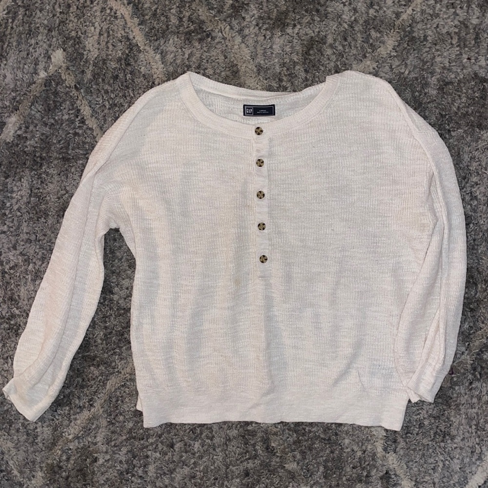 Off white/ oatmeal color sweater. SIZE LARGE.